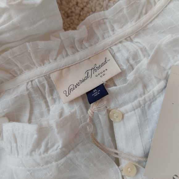 Universal Thread Women's Long Sleeved Shirt XL - Picture 8 of 8